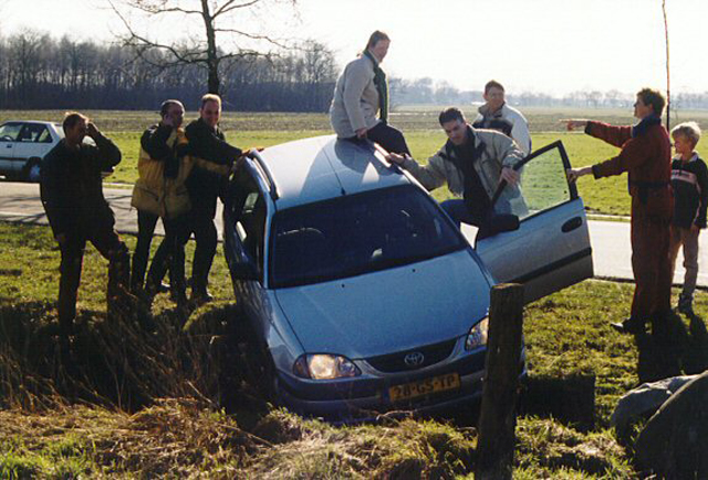 16 februari 2002, Vogelaars bij Steenarend, Huis ter Heide_Foto Rommert cazemier